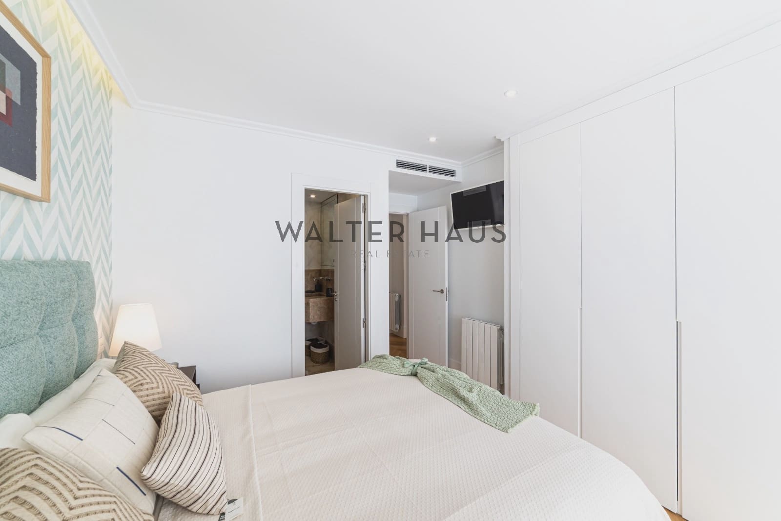 3 soveværelse Lejlighed til salg i Madrid by - € 1.200.000 (Ref: 9778449)