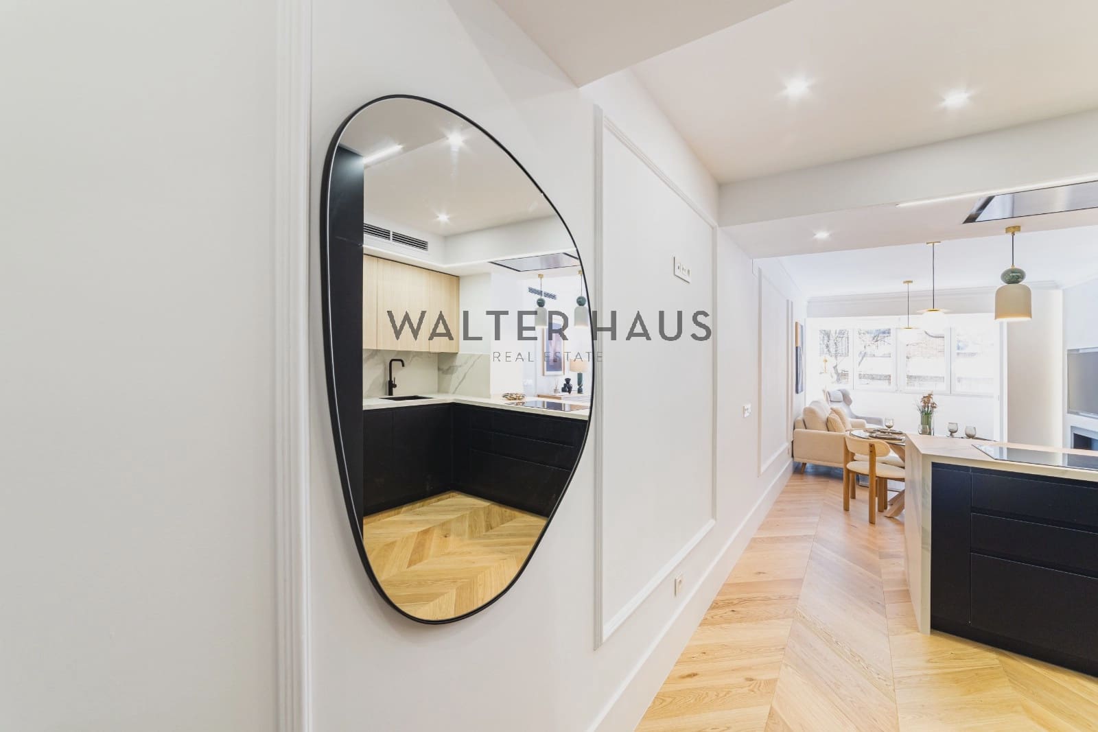 3 soveværelse Lejlighed til salg i Madrid by - € 1.200.000 (Ref: 9778449)