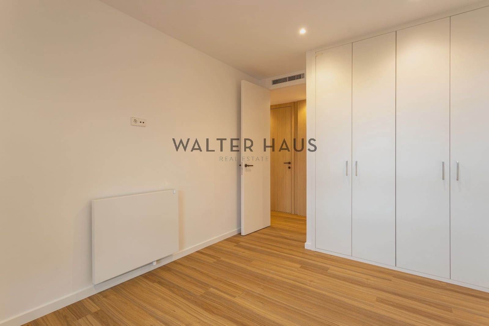 3 slaapkamer Flat te koop in Madrid stad - € 1.630.000 (Ref: 9781402)