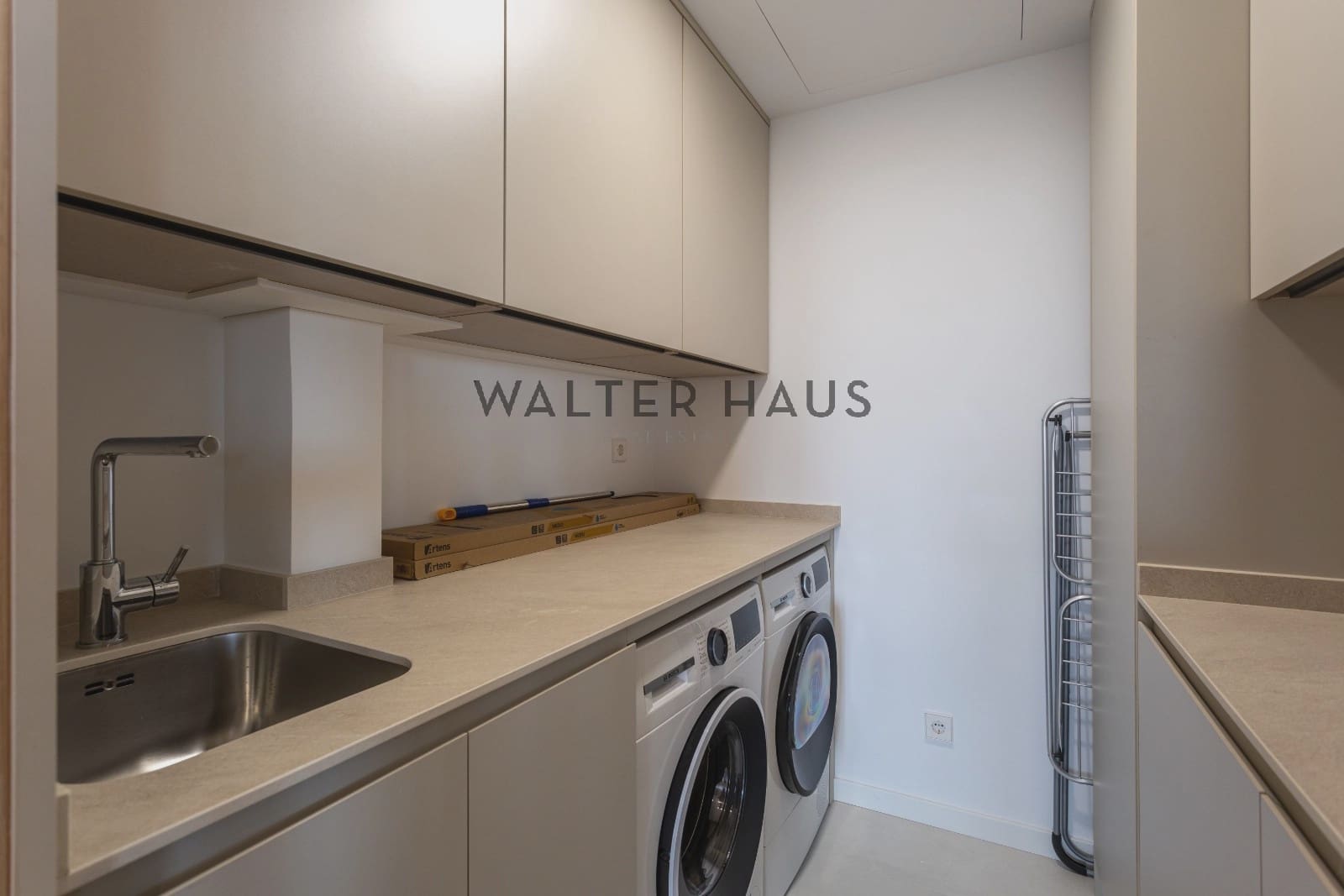 3 slaapkamer Flat te koop in Madrid stad - € 1.630.000 (Ref: 9781402)