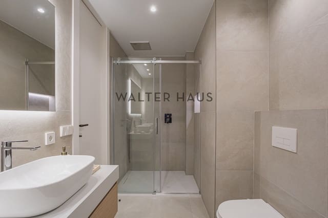 3 slaapkamer Flat te koop in San Juan Bautista, Madrid stad - € 1.630.000 (Ref: 9781402)