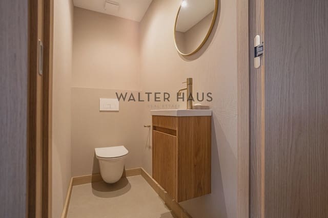 3 slaapkamer Flat te koop in San Juan Bautista, Madrid stad - € 1.630.000 (Ref: 9781402)