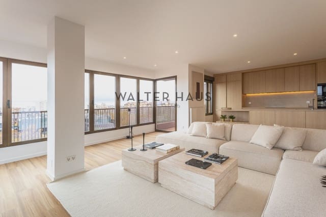 3 slaapkamer Flat te koop in San Juan Bautista, Madrid stad - € 1.630.000 (Ref: 9781402)