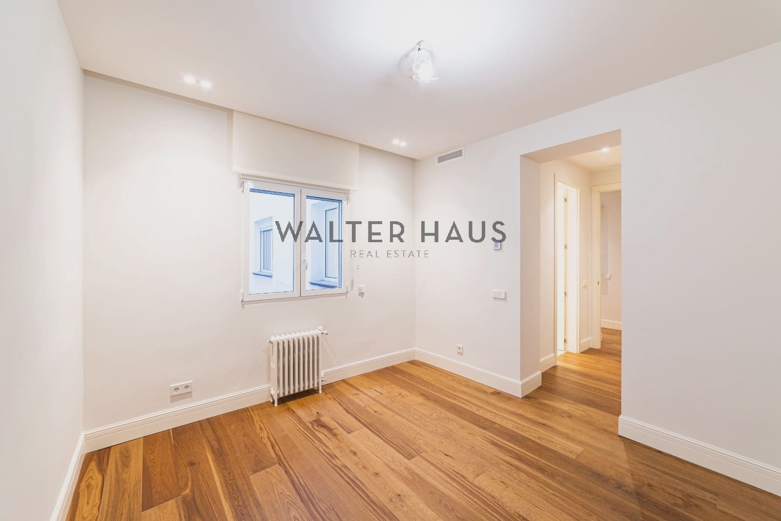 Piso de 4 habitaciones en Madrid ciudad en venta - 2.300.000 € (Ref: 9784476)