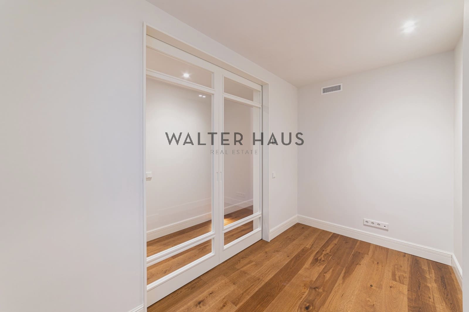 Piso de 4 habitaciones en Madrid ciudad en venta - 2.300.000 € (Ref: 9784476)