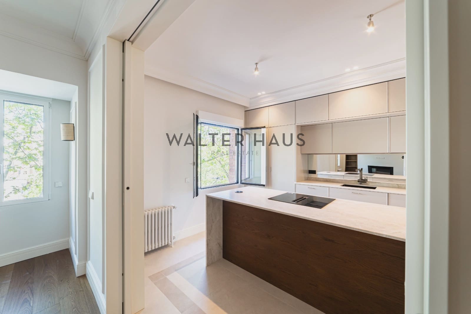 Piso de 4 habitaciones en Madrid ciudad en venta - 2.300.000 € (Ref: 9784476)