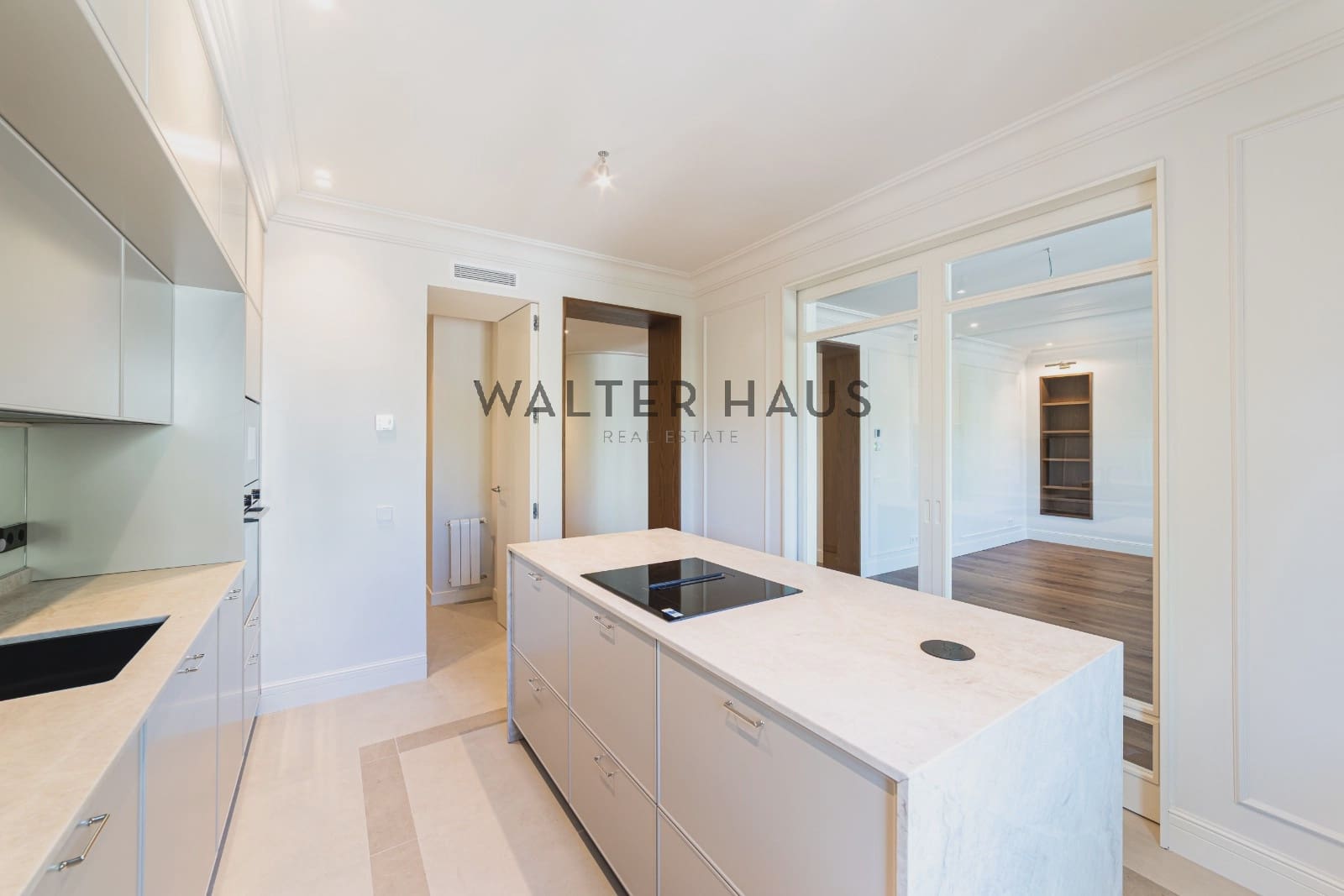 Piso de 4 habitaciones en Madrid ciudad en venta - 2.300.000 € (Ref: 9784476)