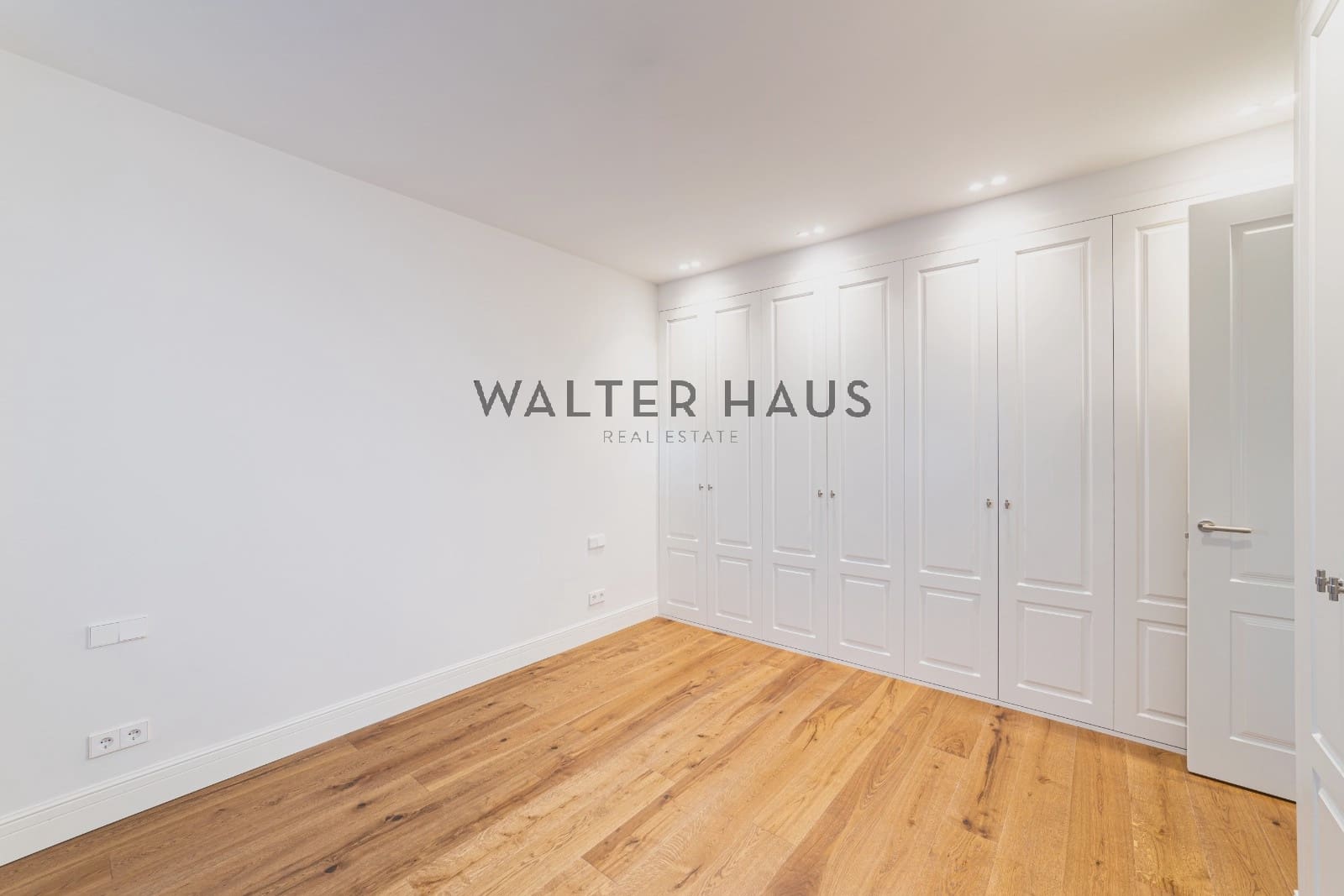 Piso de 4 habitaciones en Madrid ciudad en venta - 2.300.000 € (Ref: 9784476)