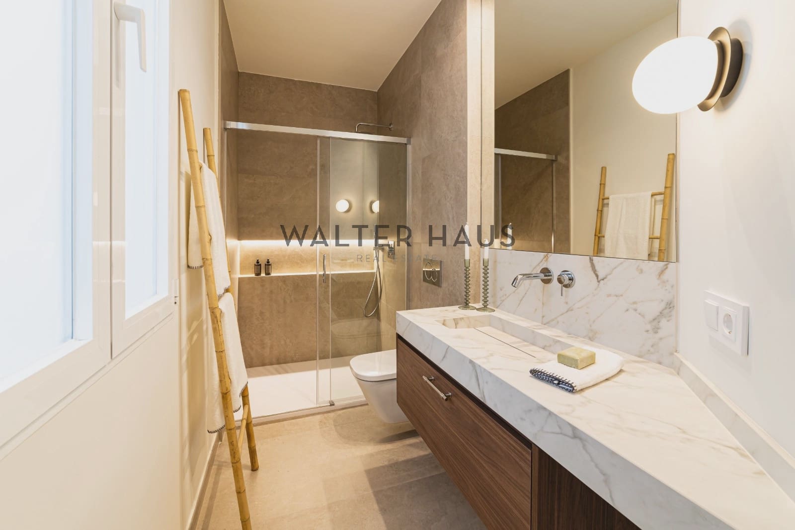 3 soveværelse Lejlighed til salg i Madrid by - € 2.370.000 (Ref: 9787572)