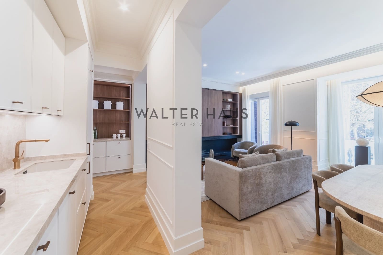 3 soveværelse Lejlighed til salg i Madrid by - € 2.370.000 (Ref: 9787572)