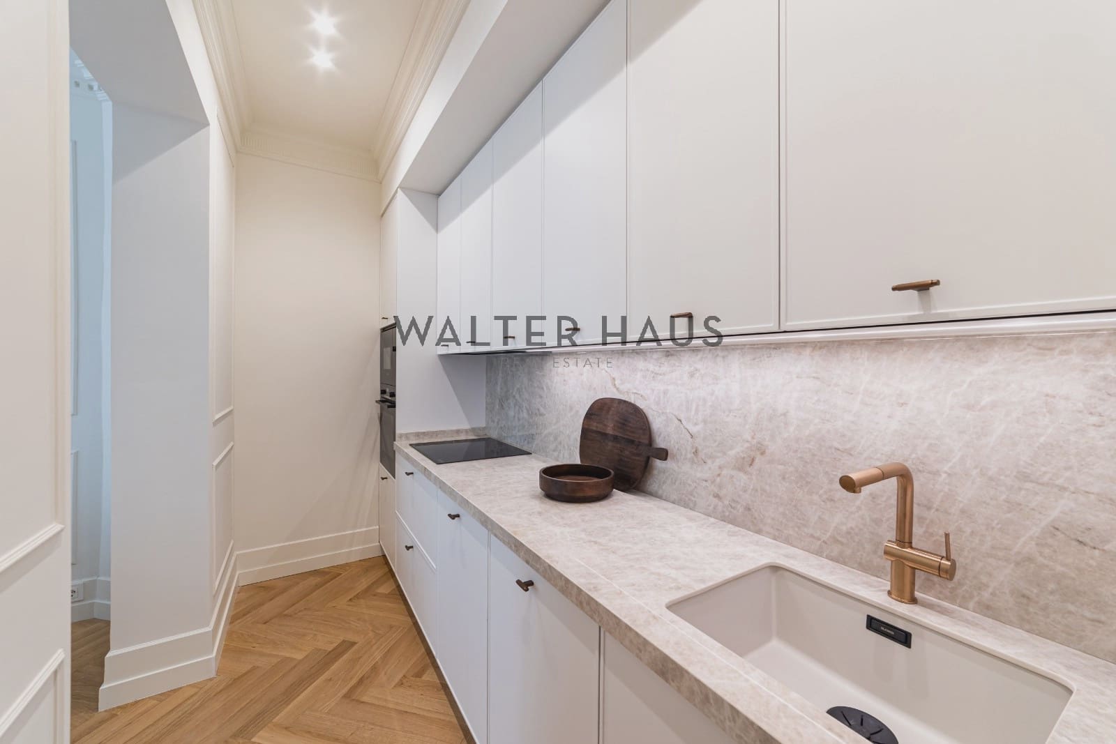 3 soveværelse Lejlighed til salg i Madrid by - € 2.370.000 (Ref: 9787572)