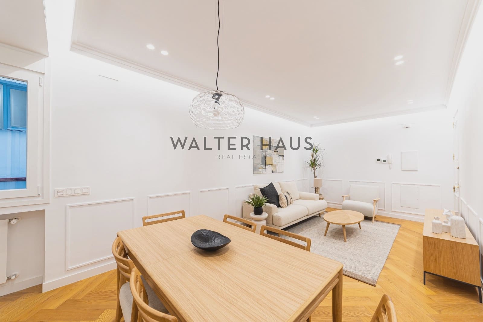 2 soveværelse Lejlighed til salg i Madrid by - € 970.000 (Ref: 9787738)