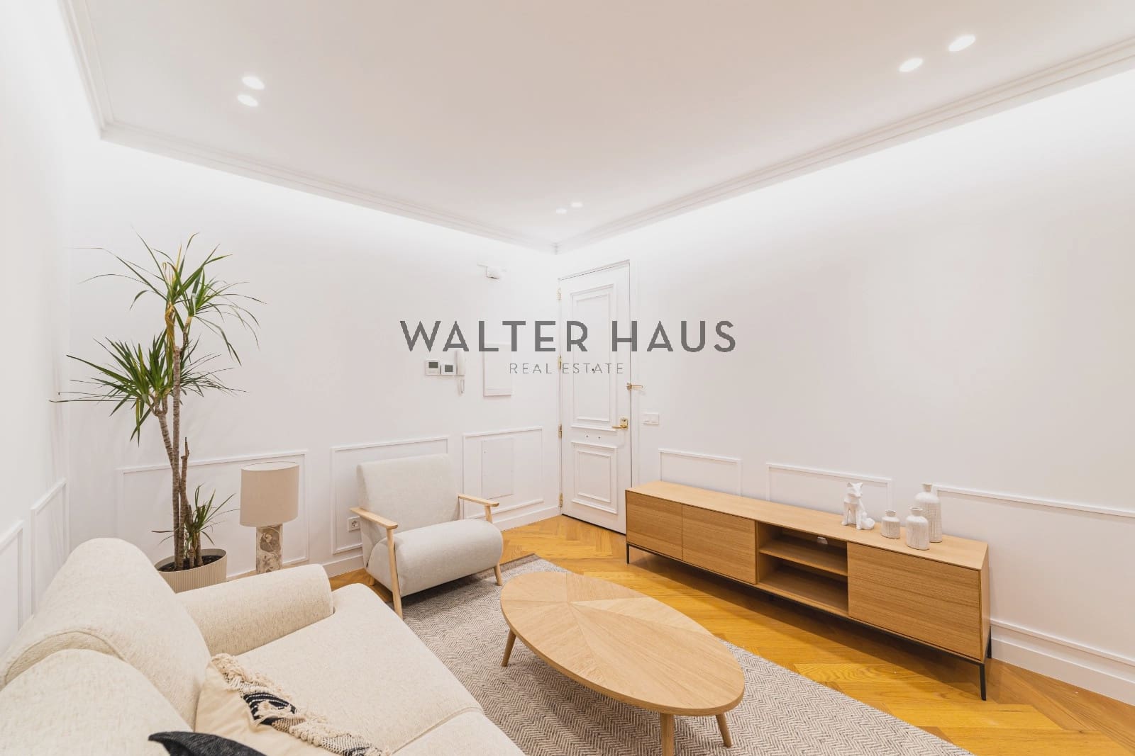 2 soveværelse Lejlighed til salg i Madrid by - € 970.000 (Ref: 9787738)