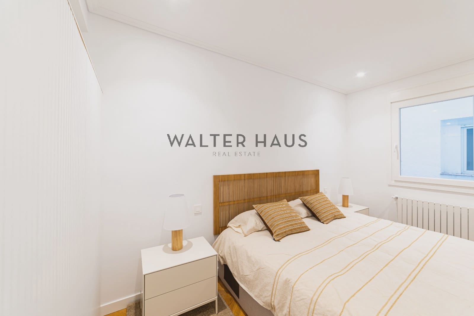 2 soveværelse Lejlighed til salg i Madrid by - € 970.000 (Ref: 9787738)