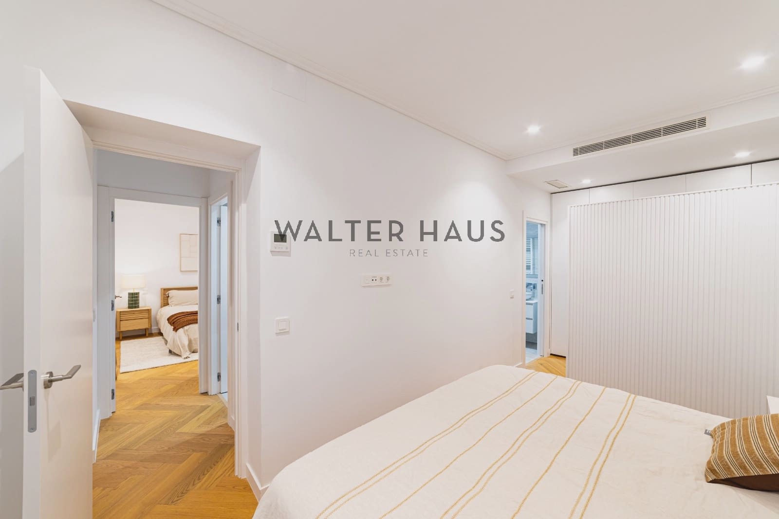 2 soveværelse Lejlighed til salg i Madrid by - € 970.000 (Ref: 9787738)