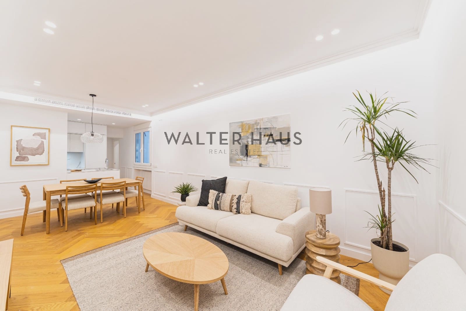 2 soveværelse Lejlighed til salg i Madrid by - € 970.000 (Ref: 9787738)