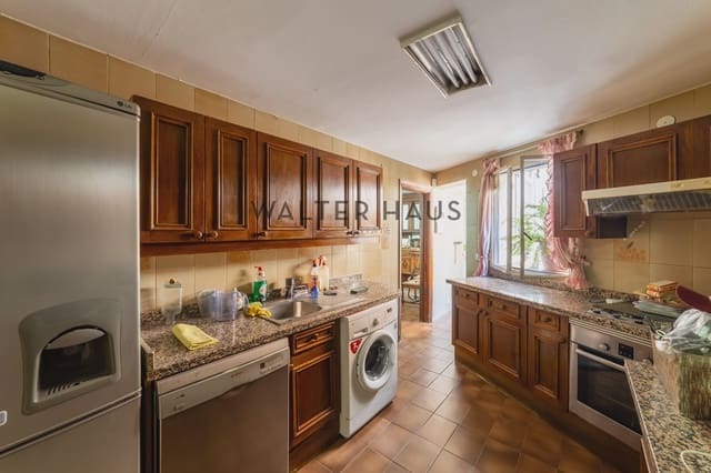 2 soveværelse Lejlighed til salg i Almagro, Madrid by - € 1.975.000 (Ref: 9787895)