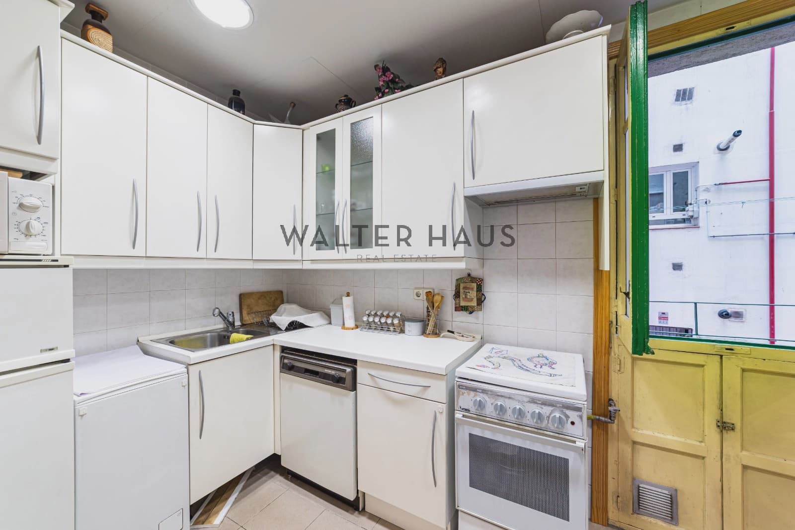 5 Zimmer Wohnung zu verkaufen in Madrid Stadt - 980.000 € (Ref: 9789654)