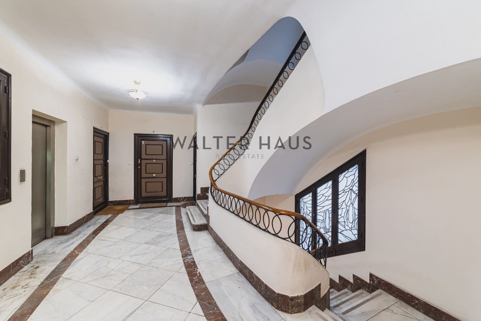 5 Zimmer Wohnung zu verkaufen in Madrid Stadt - 980.000 € (Ref: 9789654)