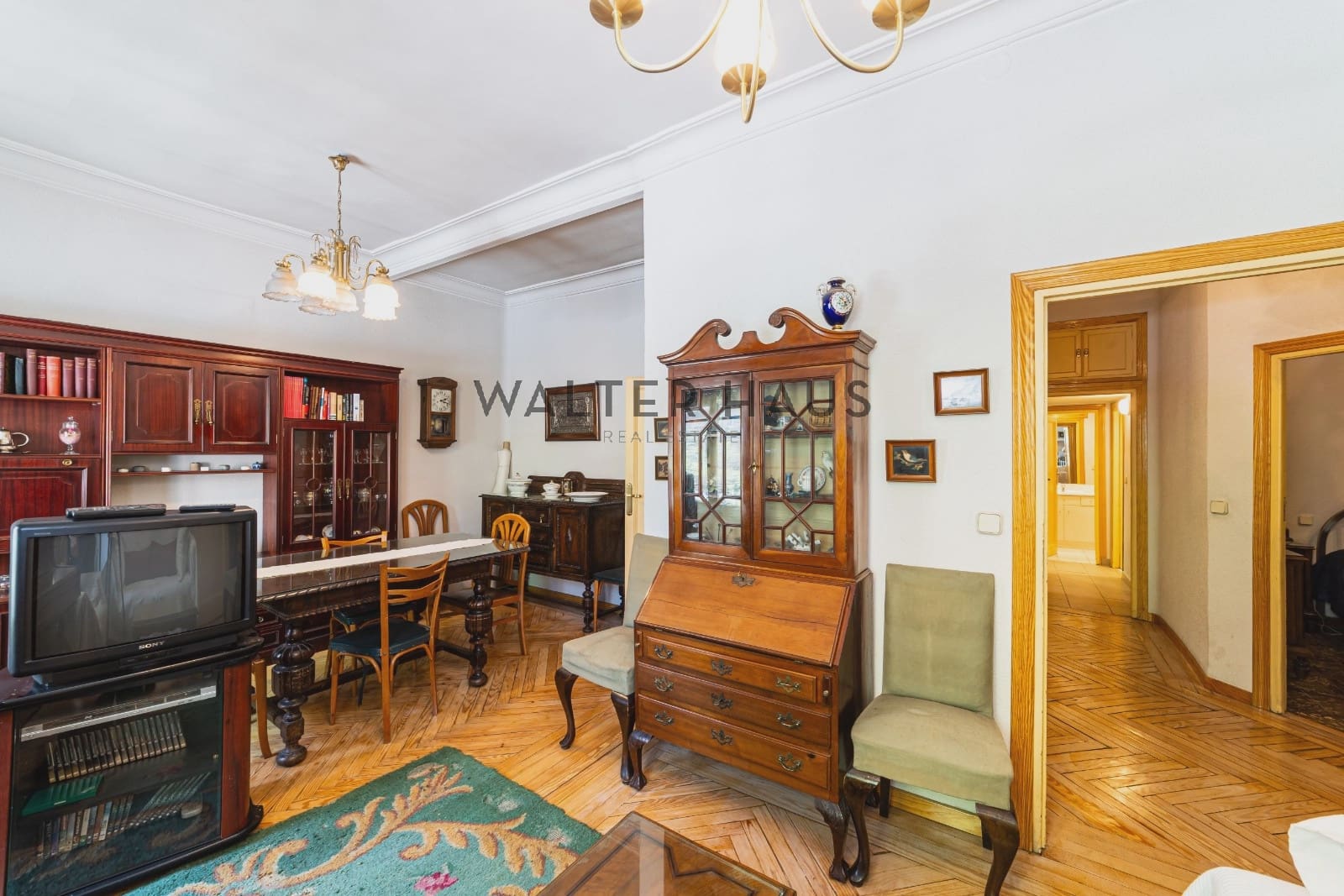 5 Zimmer Wohnung zu verkaufen in Madrid Stadt - 980.000 € (Ref: 9789654)