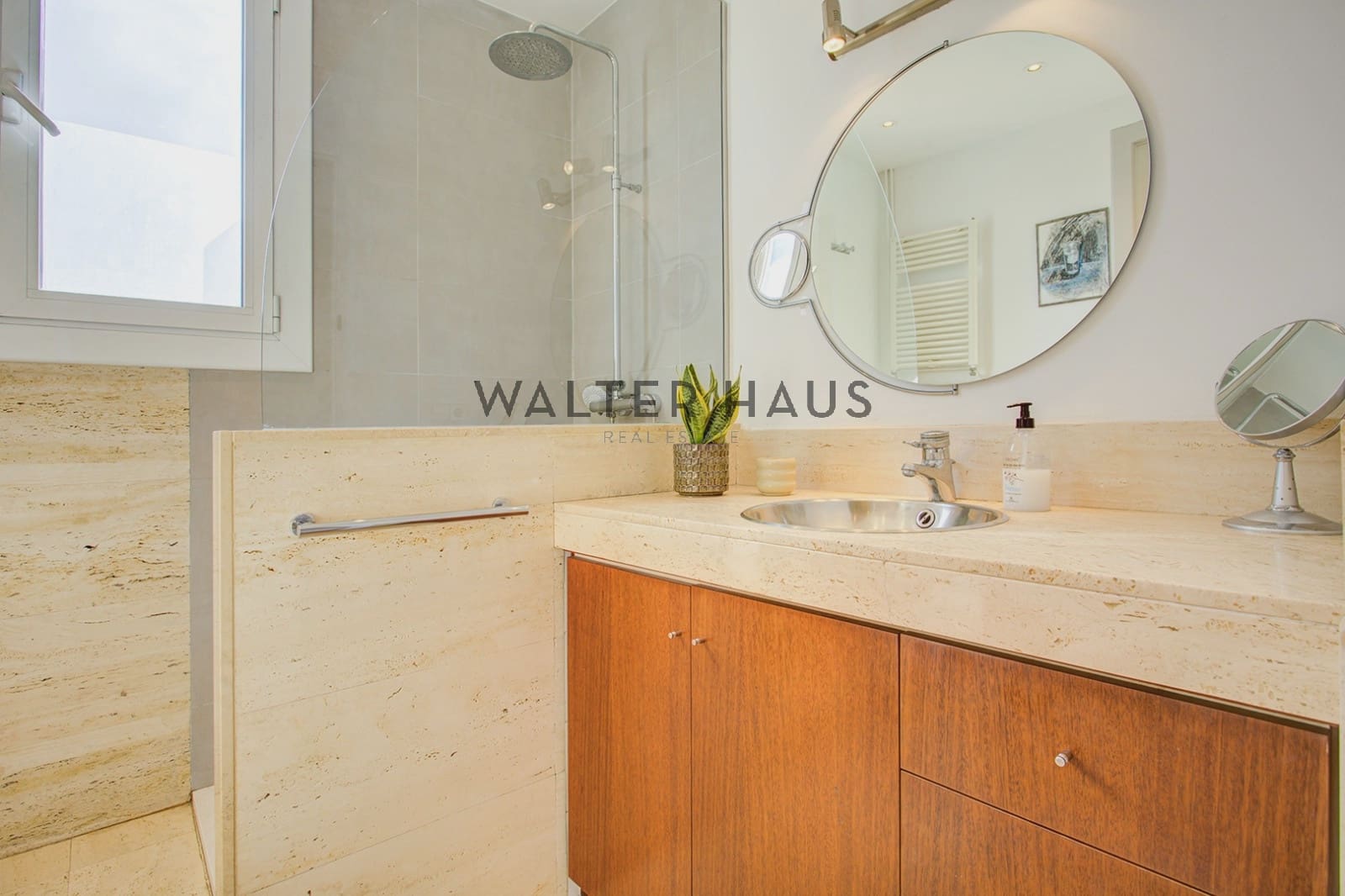 2 makuuhuone Asunto myytävänä paikassa Barcelona kaupunki - 690 000 € (Ref: 9793665)