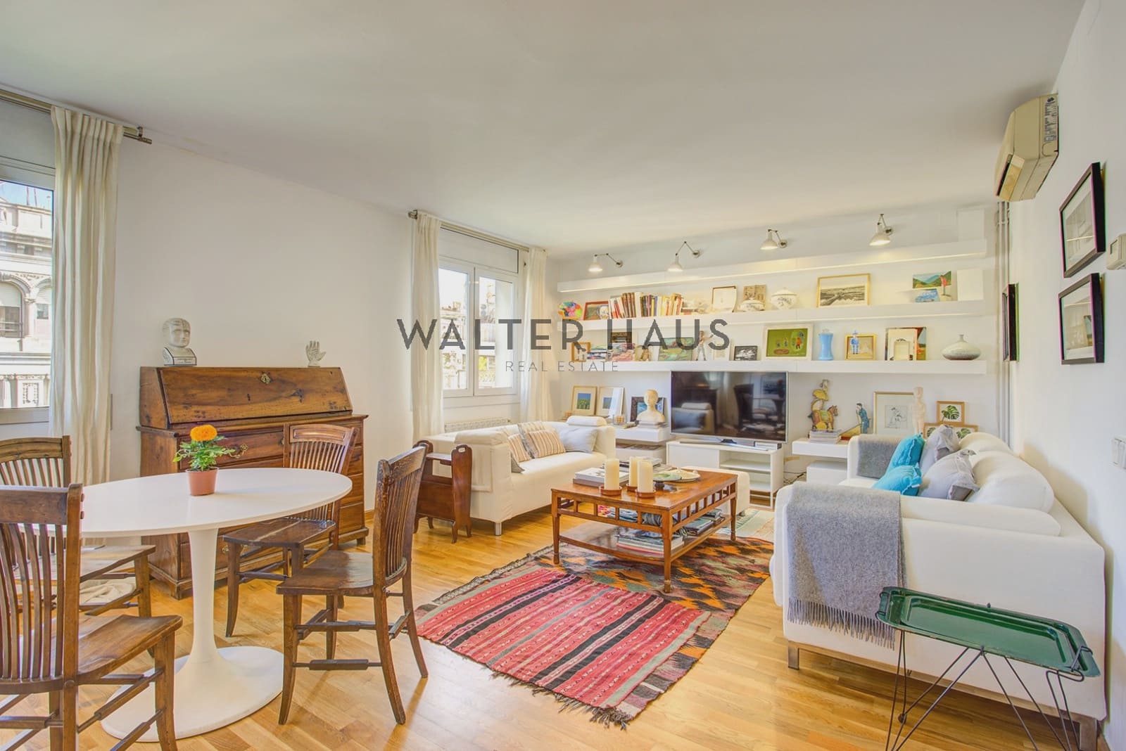 2 makuuhuone Asunto myytävänä paikassa Barcelona kaupunki - 690 000 € (Ref: 9793665)