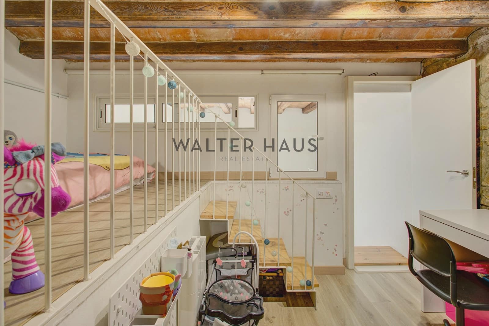 3 soveværelse Lejlighed til salg i Barcelona by - € 835.000 (Ref: 9793666)