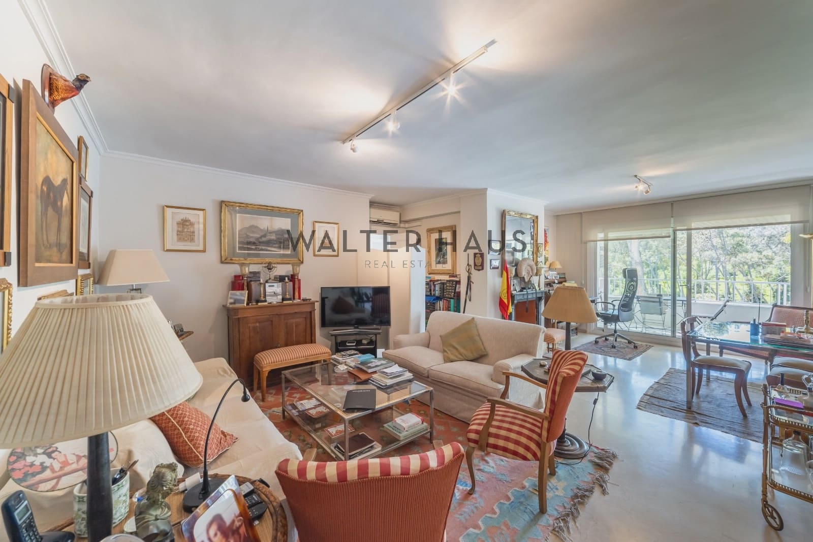 3 slaapkamer Flat te koop in Madrid stad - € 1.050.000 (Ref: 9797522)