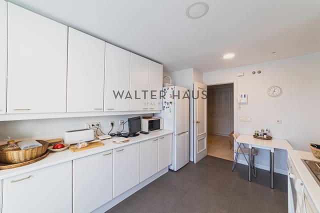 3 slaapkamer Flat te koop in Salvador, Madrid stad - € 1.050.000 (Ref: 9797522)