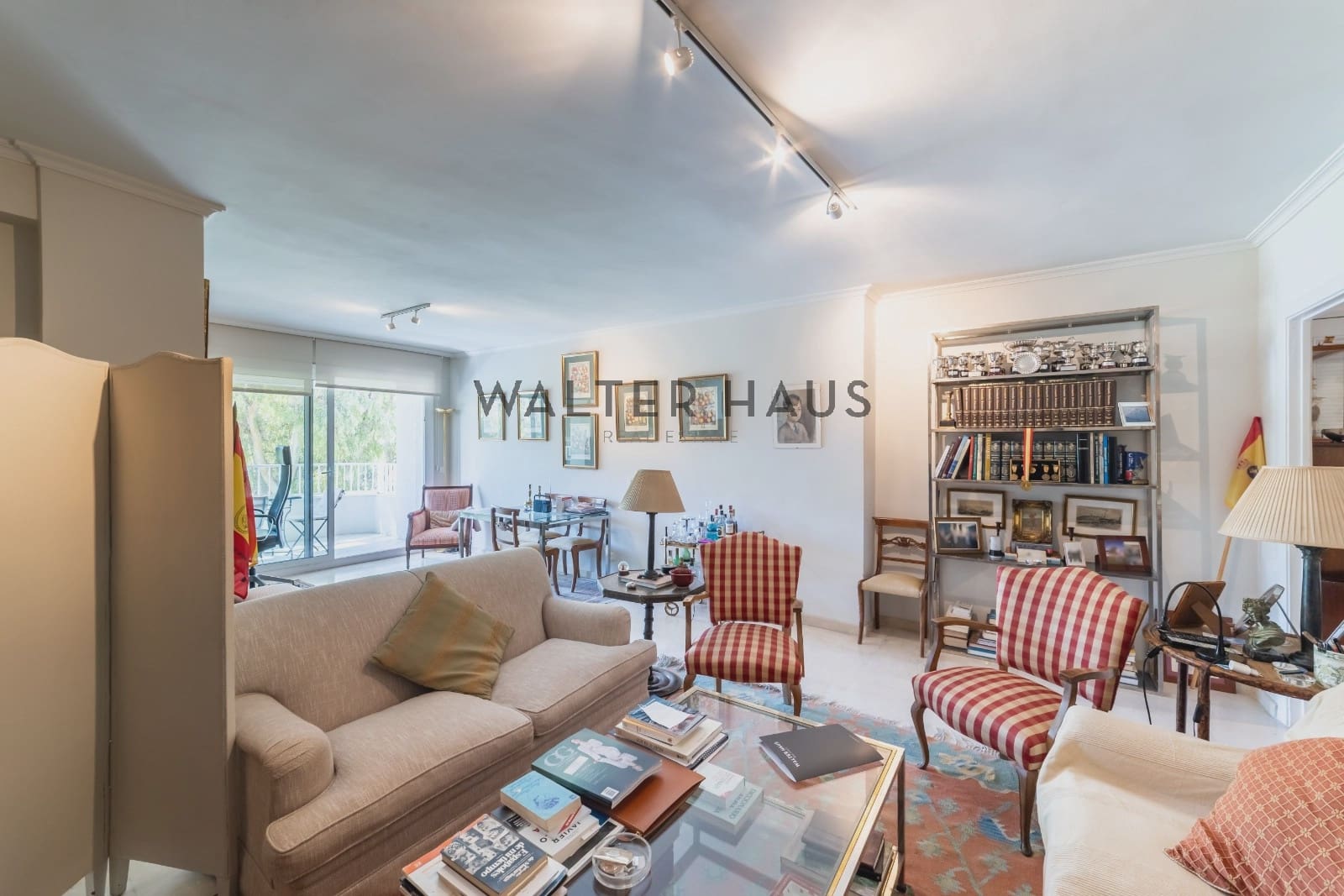 3 slaapkamer Flat te koop in Madrid stad - € 1.050.000 (Ref: 9797522)