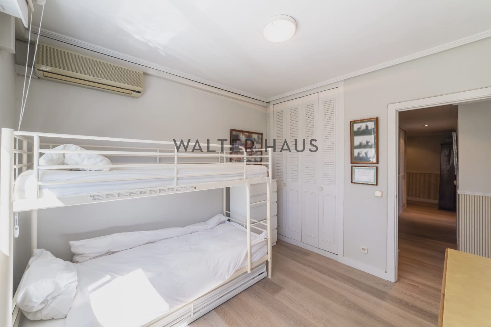 3 slaapkamer Flat te koop in Madrid stad - € 1.050.000 (Ref: 9797522)