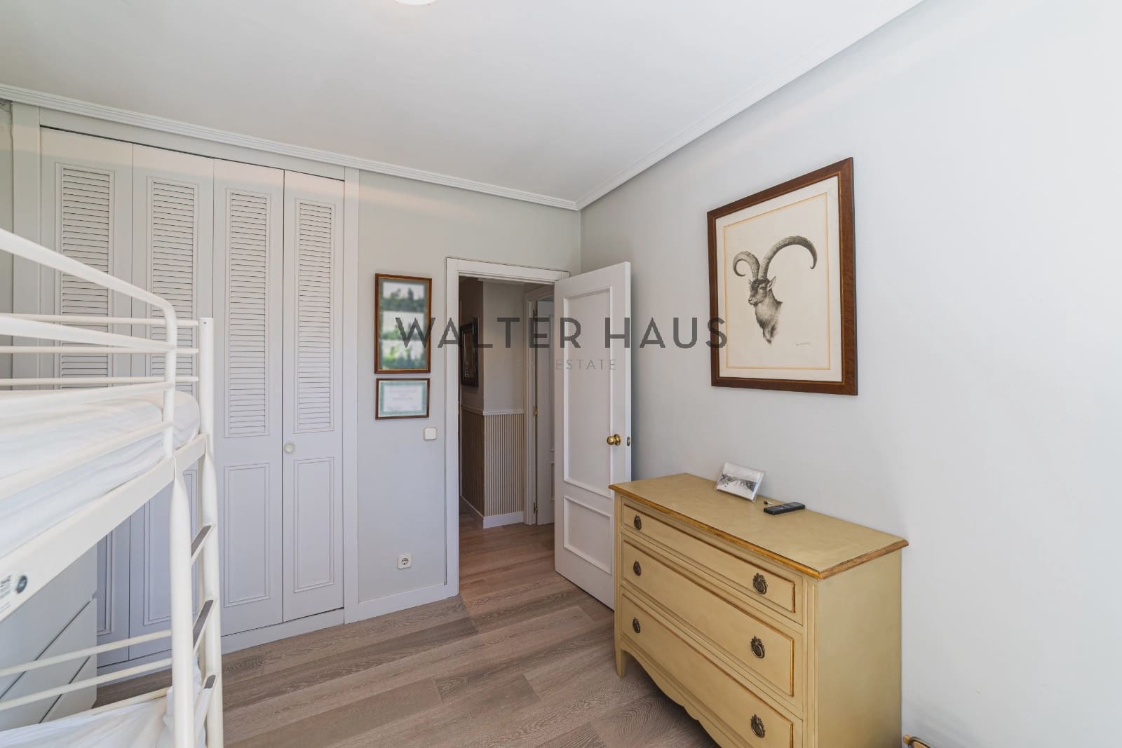 3 slaapkamer Flat te koop in Madrid stad - € 1.050.000 (Ref: 9797522)