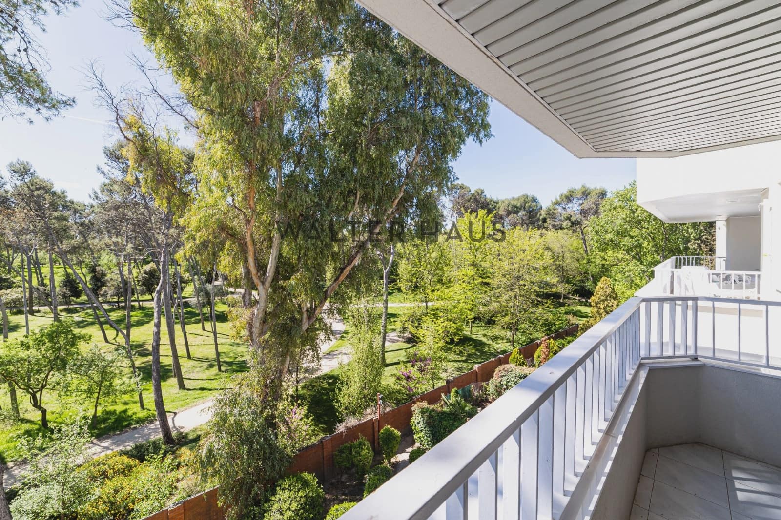 3 slaapkamer Flat te koop in Madrid stad - € 1.050.000 (Ref: 9797522)