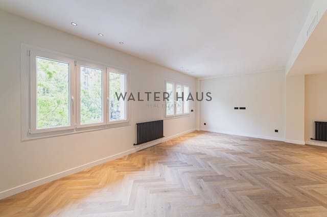 Piso de 3 habitaciones en Trafalgar, Madrid ciudad en venta - 1.395.000 € (Ref: 9802963)