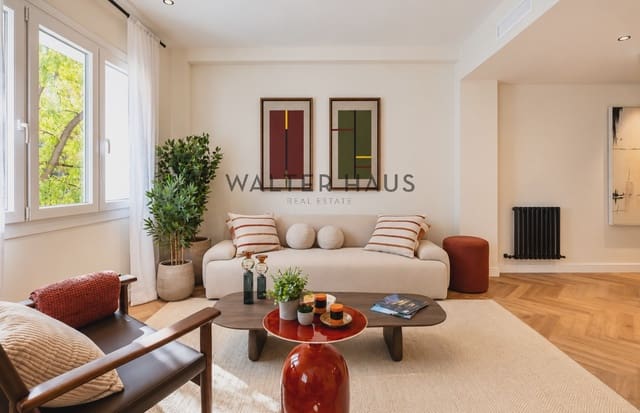 3 slaapkamer Flat te koop in Trafalgar, Madrid stad - € 1.395.000 (Ref: 9802963)
