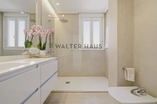 3 quarto Apartamento para venda em Nueva España, Madrid cidade - 1 250 000 € (Ref: 9803810)