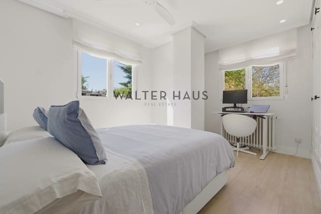 3 quarto Apartamento para venda em Nueva España, Madrid cidade - 1 250 000 € (Ref: 9803810)