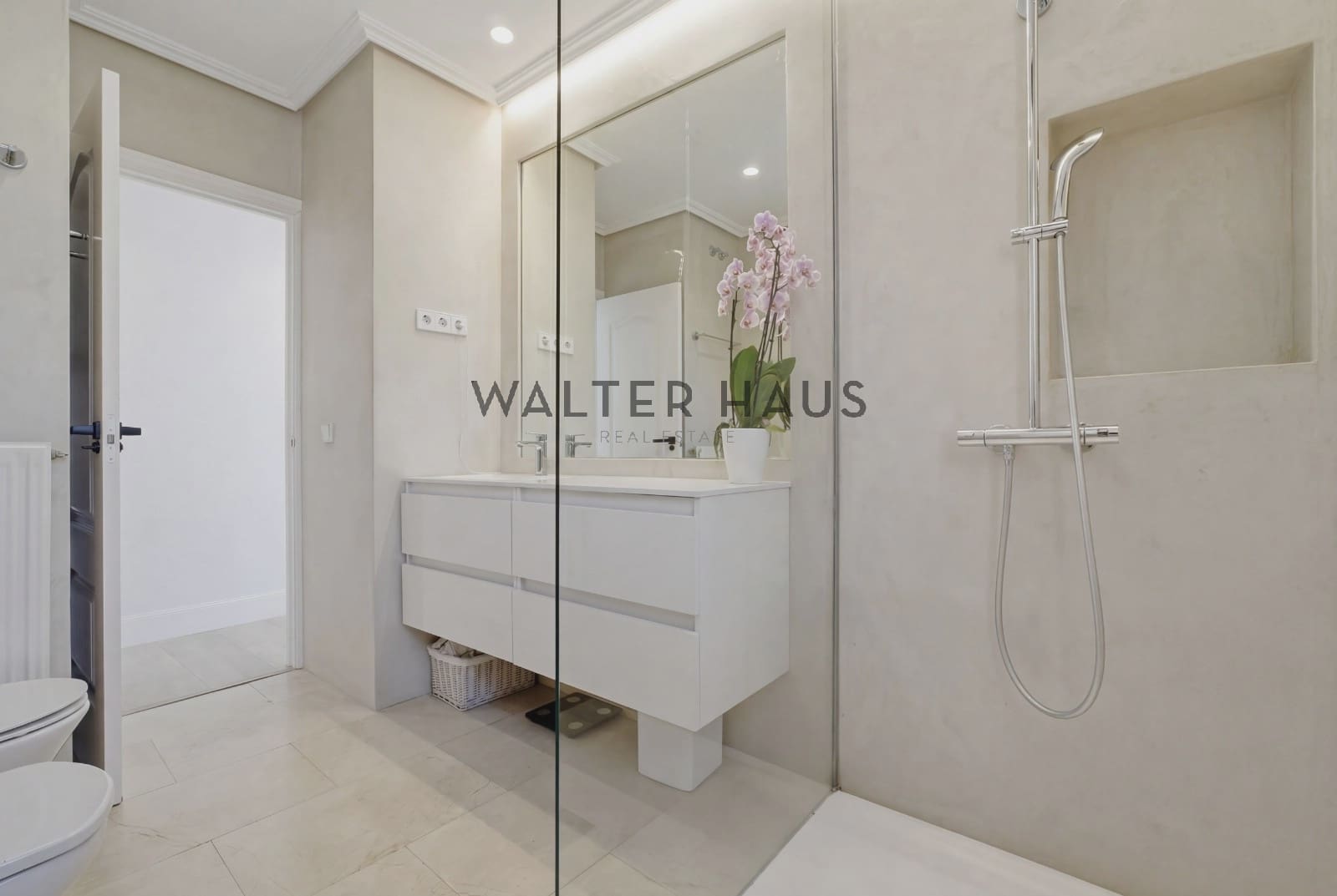 3 quarto Apartamento para venda em Madrid cidade - 1 250 000 € (Ref: 9803810)