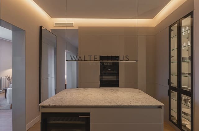 2 bedroom Flat for sale in Almagro, Madrid city - € 1,300,000 (Ref: 9805263)