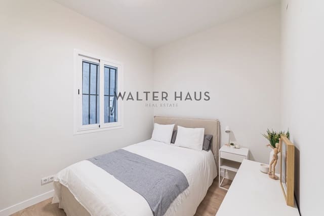 3 bedroom Flat for sale in Trafalgar, Madrid city - € 690,000 (Ref: 9805445)