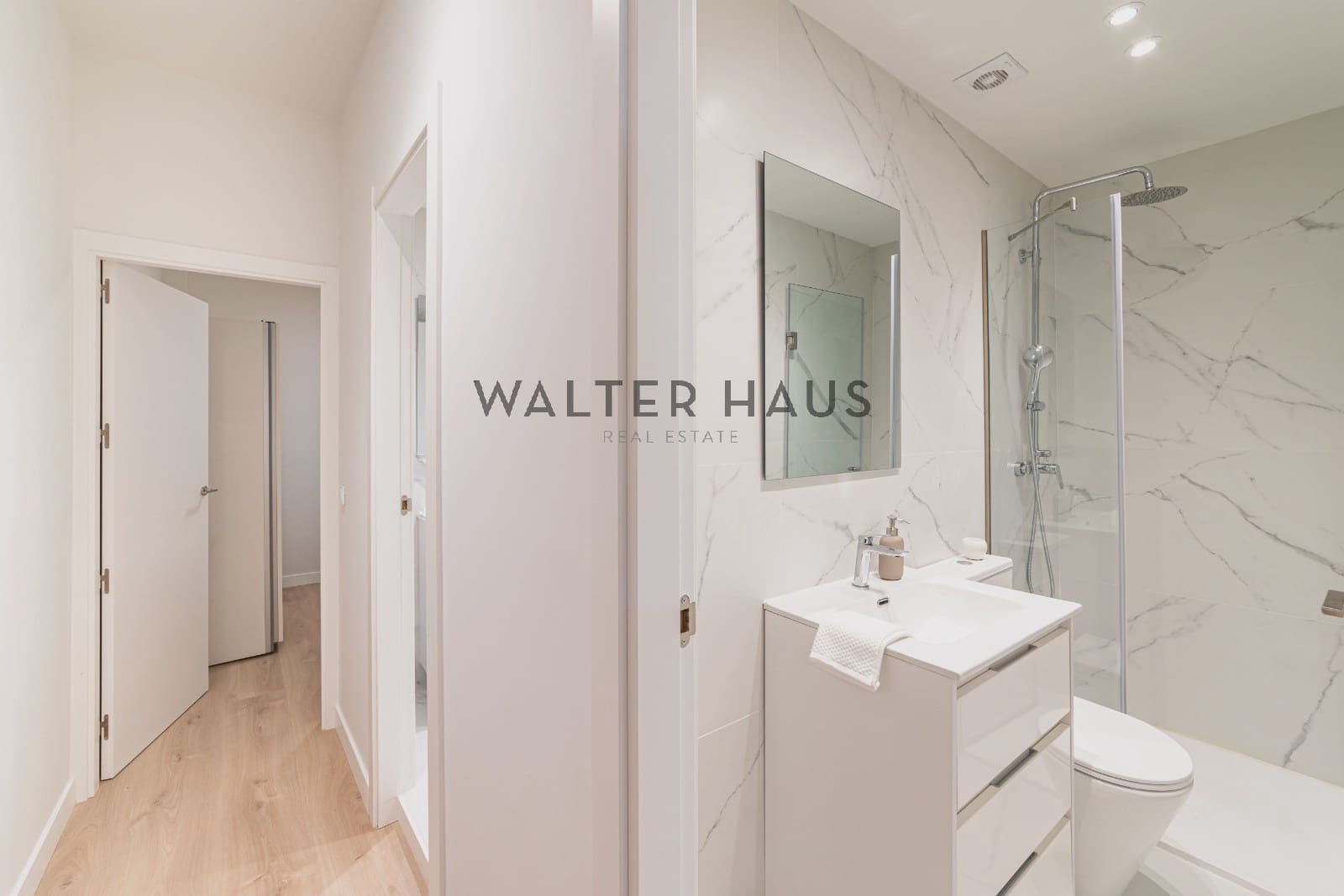 3 bedroom Flat for sale in Madrid city - € 690,000 (Ref: 9805445)