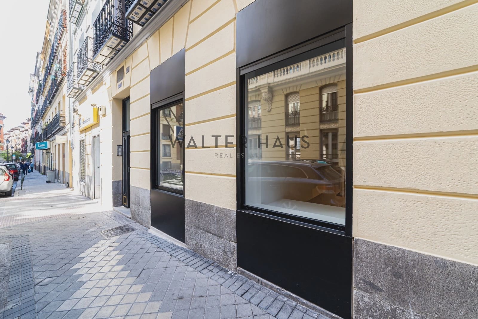 3 bedroom Flat for sale in Madrid city - € 690,000 (Ref: 9805445)