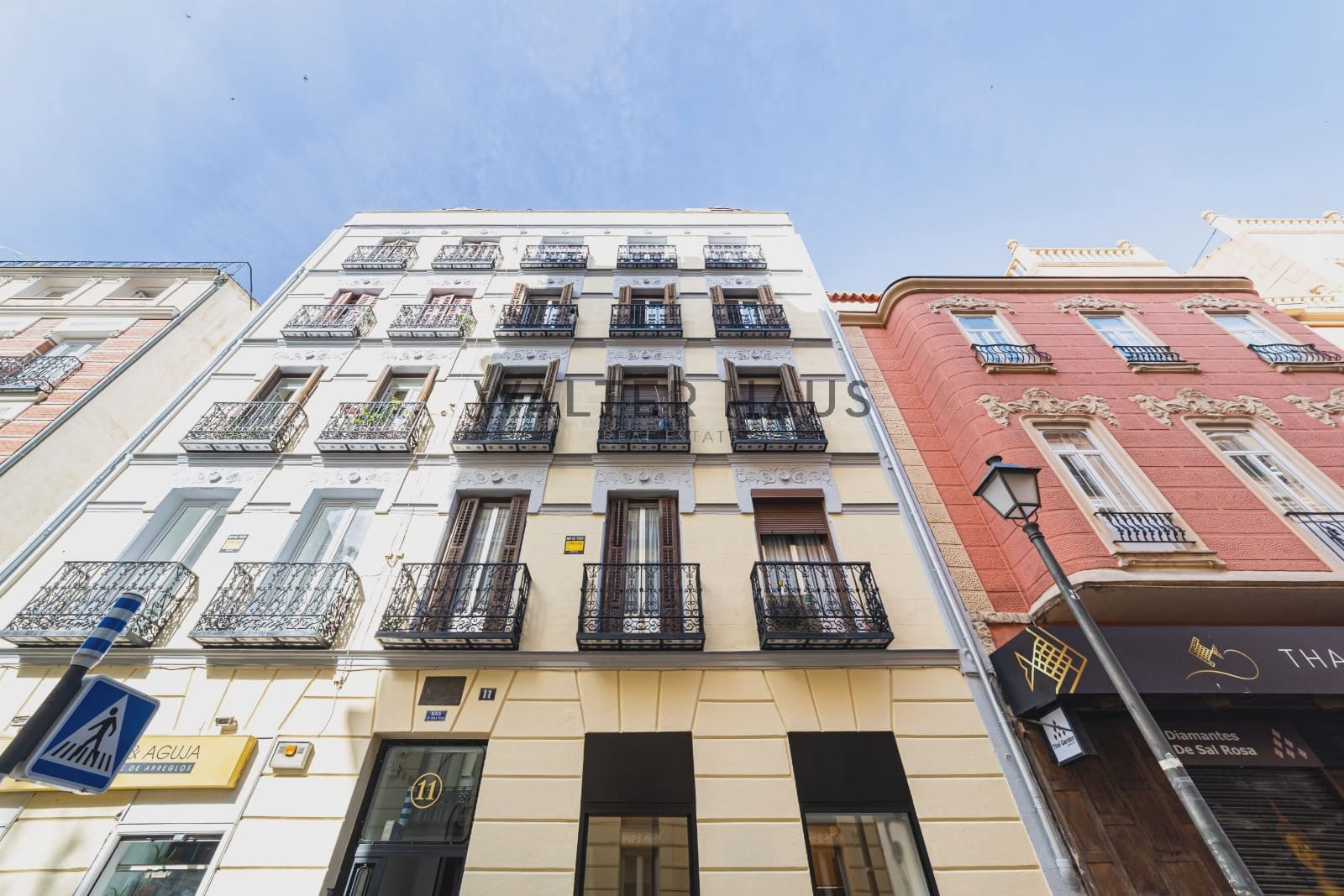 3 bedroom Flat for sale in Madrid city - € 690,000 (Ref: 9805445)