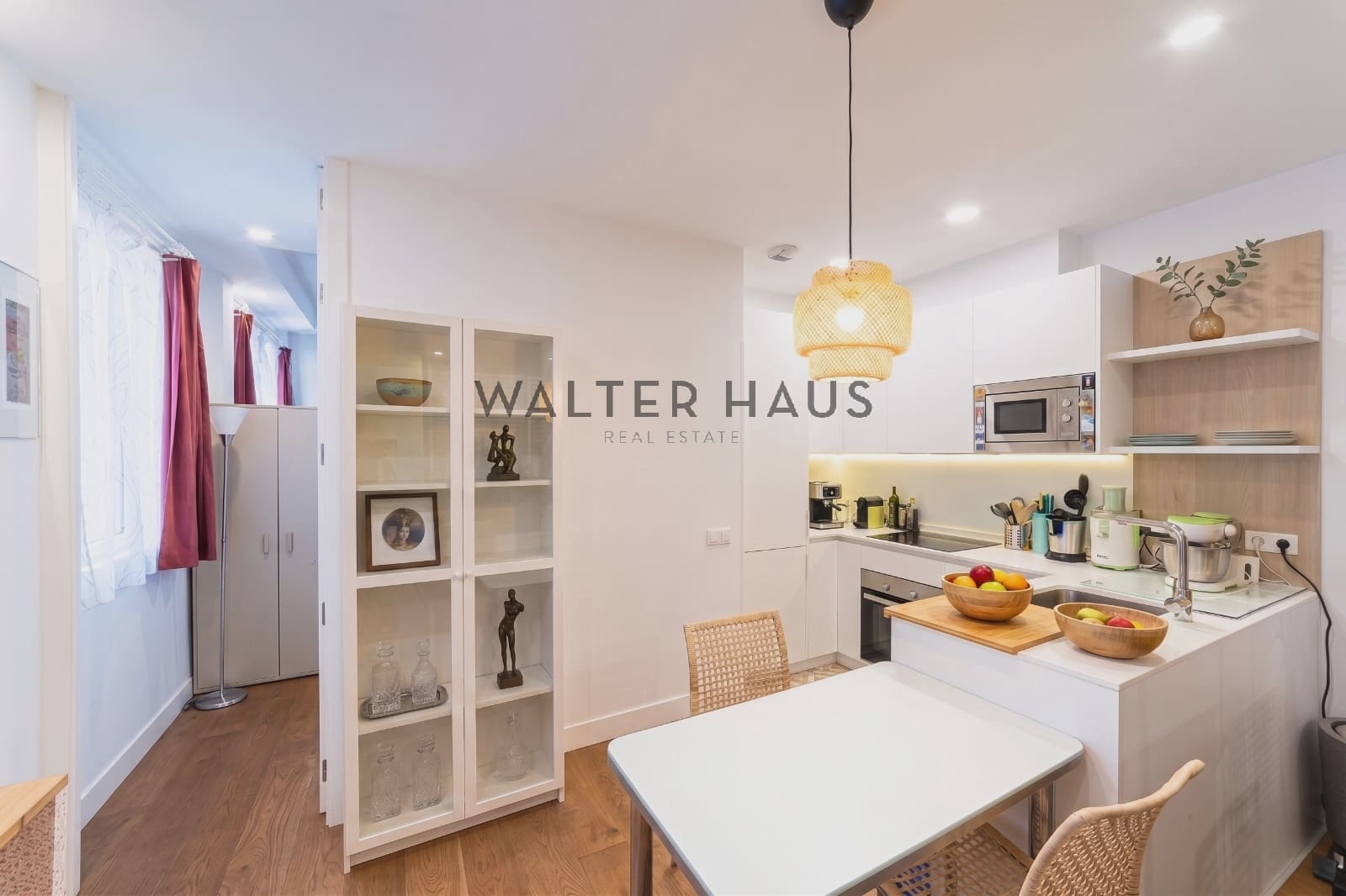 2 bedroom Flat for sale in Madrid city - € 685,000 (Ref: 9805585)