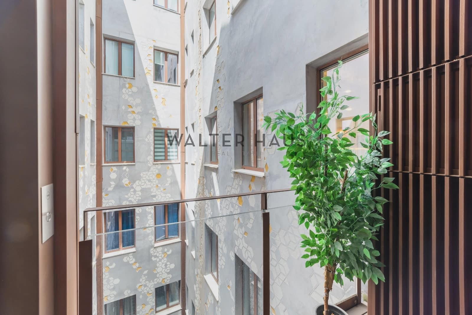 2 bedroom Flat for sale in Madrid city - € 685,000 (Ref: 9805585)