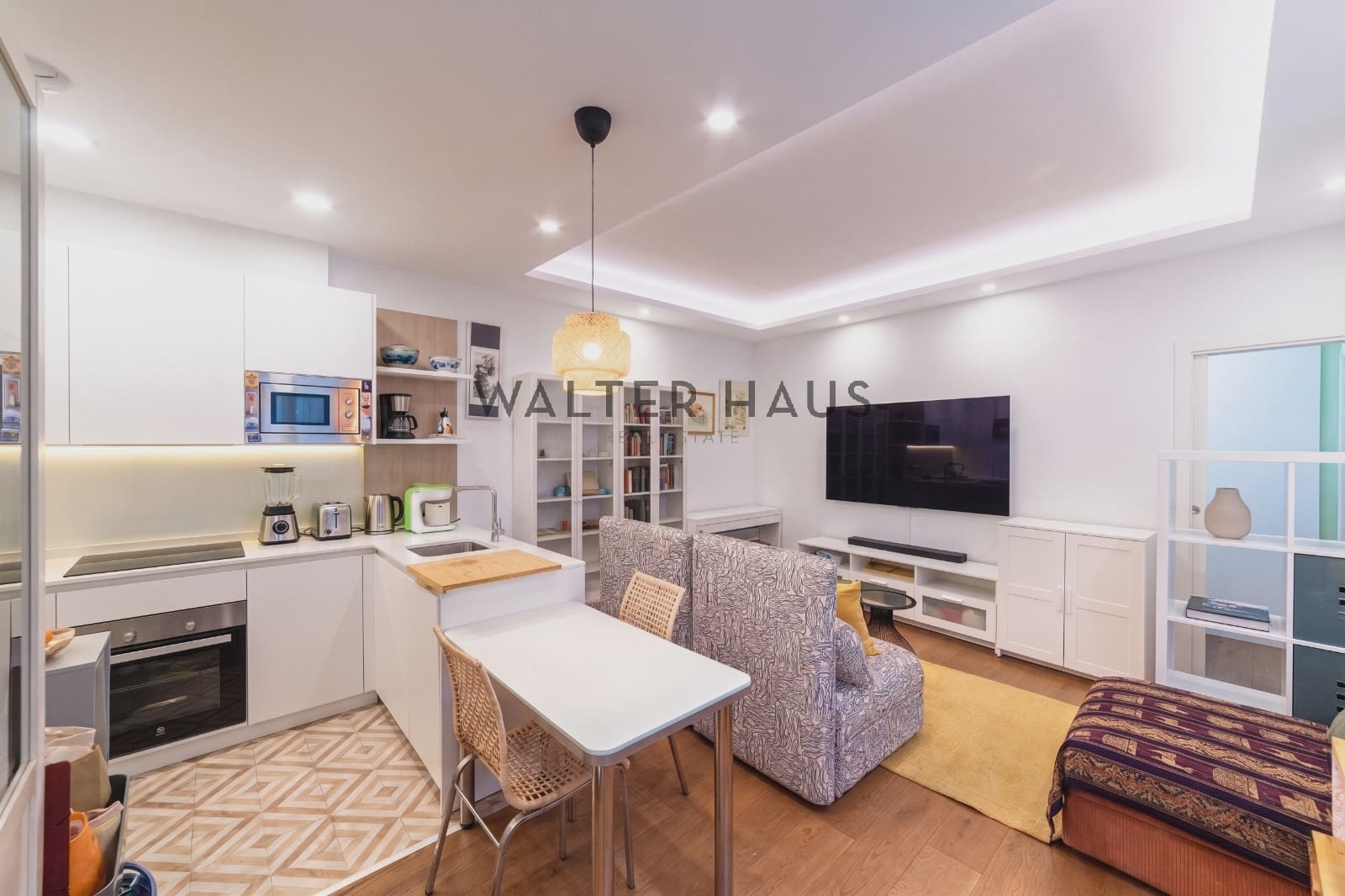 2 bedroom Flat for sale in Madrid city - € 685,000 (Ref: 9805585)
