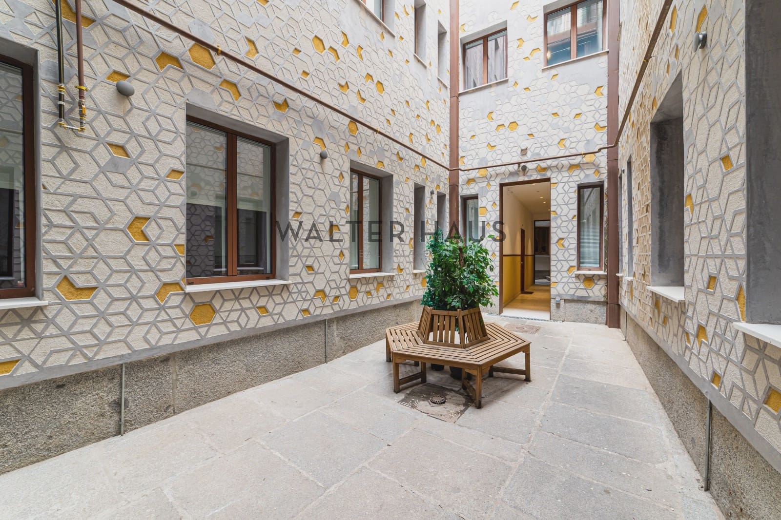 2 bedroom Flat for sale in Madrid city - € 685,000 (Ref: 9805585)