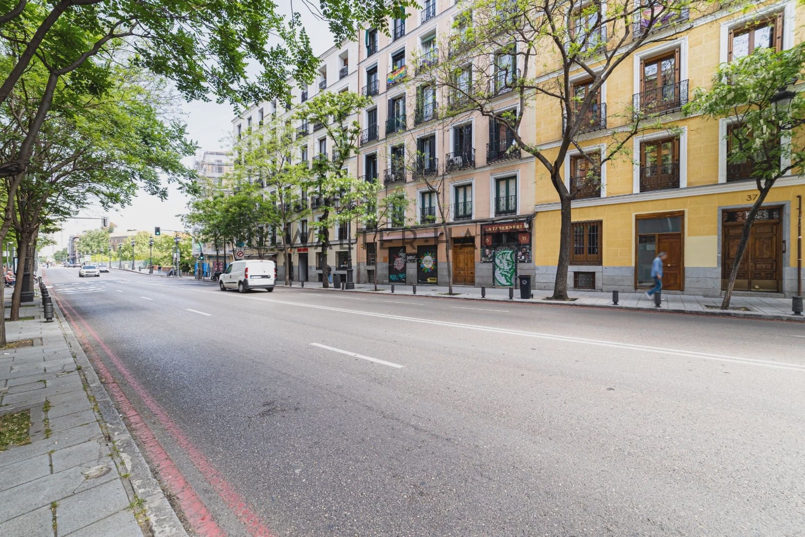 2 bedroom Flat for sale in Madrid city - € 685,000 (Ref: 9805585)