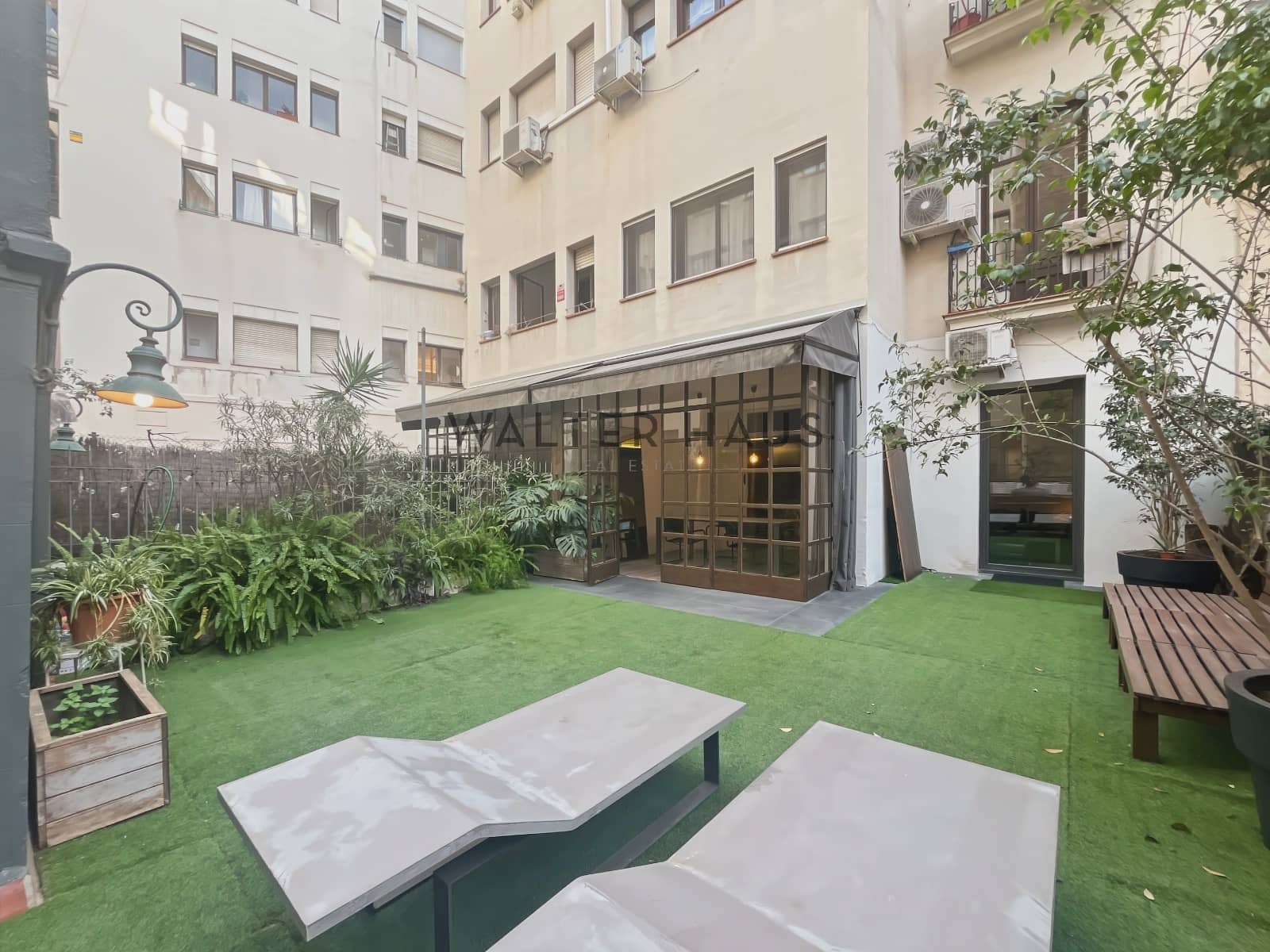 2 bedroom Loft for rent in Barcelona city - € 3,500 (Ref: 9807449)