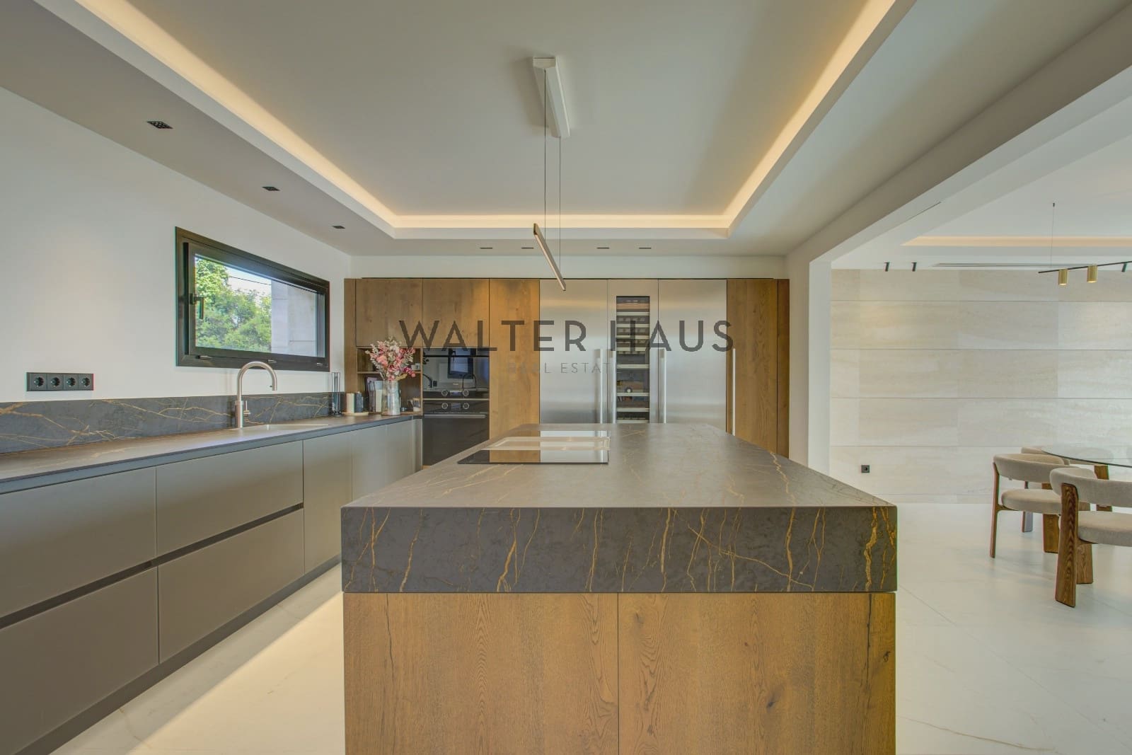6 bedroom Flat for sale in Sant Feliu de Guixols - € 3,980,000 (Ref: 9819335)